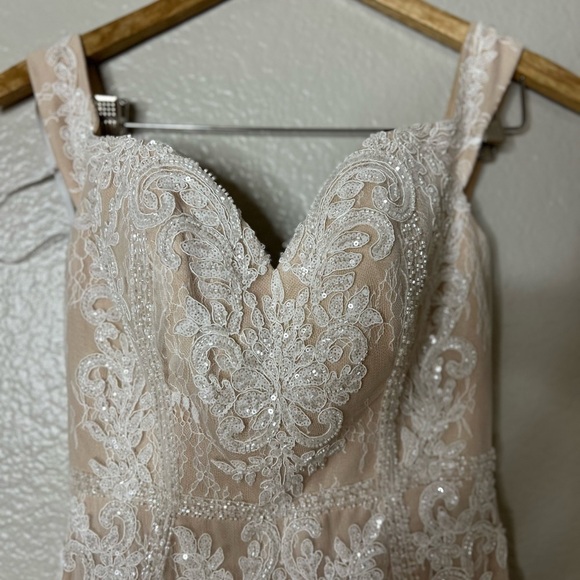 NWOT Luxe Promised Love White Beaded Lace Off-the-Shoulder Maxi Dress - Picture 8 of 13